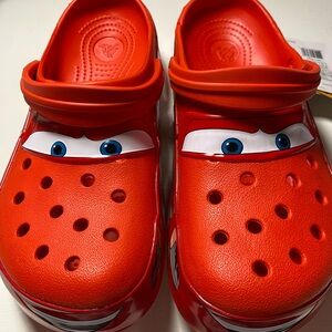 Lightning McQueen Crocs (SIZE 9) NWT
